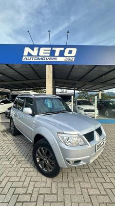MITSUBISHI PAJERO TR4 2.0 4X4 16V 140CV FLEX 4P AUTOMÁTICO MITSUBISHI PAJERO TR4 2.0 4X4 16V 140CV FLEX 4P AUTOMÁTICO